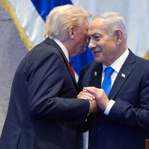 Trump insiste en que prefiere un acuerdo nuclear con Irán pese a la presión de Netanyahu