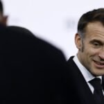 El teléfono rojo del Elíseo con Rusia no convence