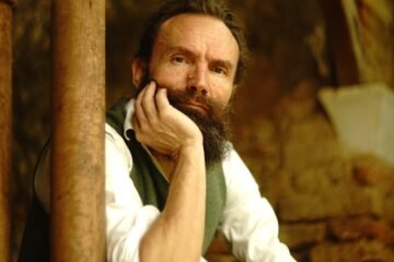 Ludovic Slimak sobre los neandertales: “Fue un suicidio. Los humanos desaparecen porque sus valores se vienen abajo”