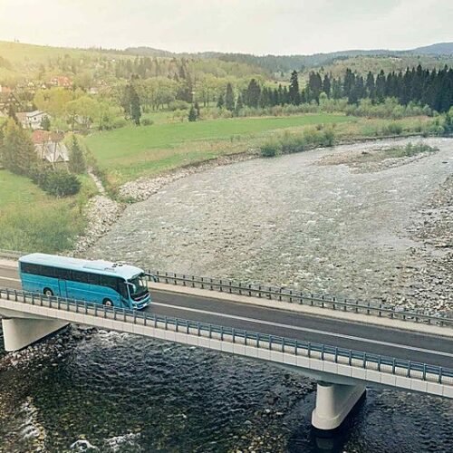 El autobús crece un 6% y se afianza como rey del transporte