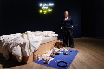 Tracey Emin se desangra y revive en la Tate Modern: «No pierdo el tiempo en mi segunda vida»