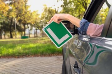 El PP valenciano agita el favoritismo a Catalunya en el reparto de examinadores del carné