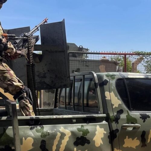 Al menos 15 muertos y 200 secuestrados en un ataque de Estado Islámico en Nigeria