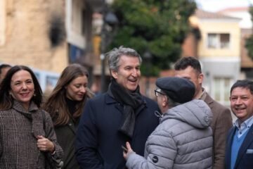 Feijóo acusa a Vox de “estafa” tras el “no” a Guardiola en Extremadura: “Está a la deriva”