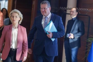 Von der Leyen endurece la política exterior de la UE: “No se debe llorar por el régimen iraní”
