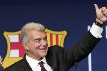 Laporta: “Anunciaremos la renovación de Flick pronto”