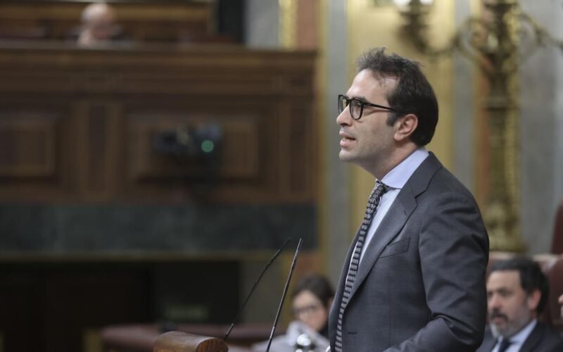 Carlos Cuerpo: el técnico ortodoxo que gana peso político