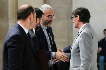 Los empresarios catalanes chocan con Gobierno, Aena y la Generalitat por la gestión del aeropuerto de El Prat