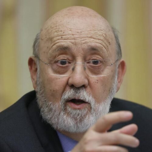 Tezanos atribuye los miedos de los españoles a los medios de derechas y a la herencia franquista