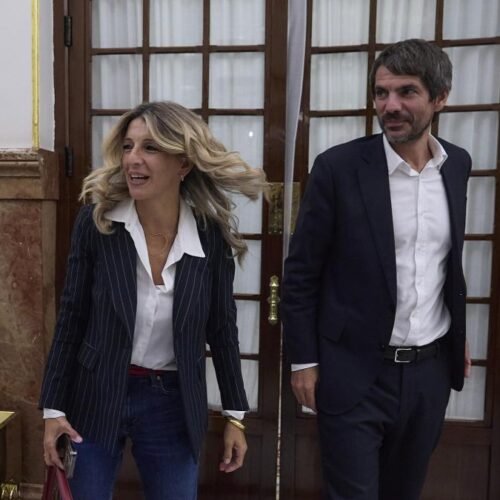 Sumar intenta rebajar el choque con Junts y se vuelca en salvar el decreto de vivienda