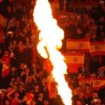 ¿Quién originó el cántico racista en Cornellà y cómo 20.000 personas pudieron corearlo?