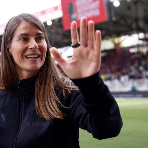 Marie-Louise Eta, la mujer que lo cambia