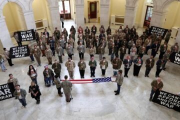 Irán y EE.UU. se ven a regañadientes
