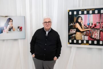 El padre de Amy Winehouse pierde la batalla legal contra las amigas de la cantante, a las que denunció por vender objetos de su hija