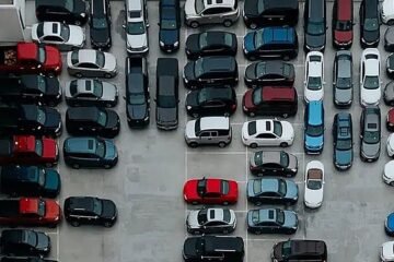 Los ecologistas advierten que ceder ante los fabricantes costaría a la UE 74.000 millones de euros en petróleo