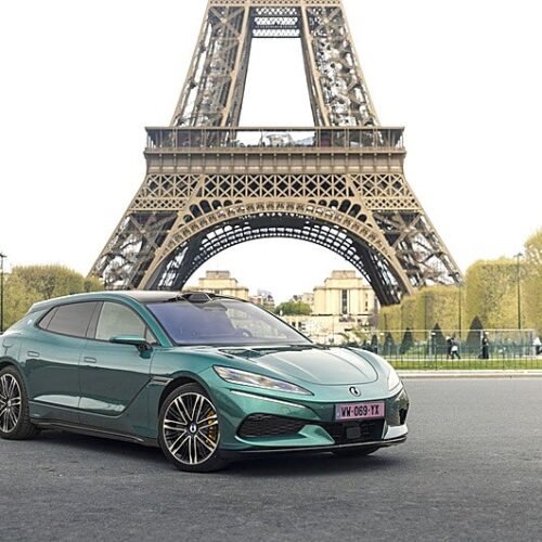 Ya hemos probado el Denza Z9GT, posiblemente el coche más revolucionario del momento