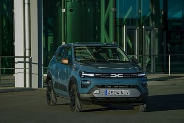 Dacia Spring: Nuevos motores y mejor conducción, con el mismo precio bajo