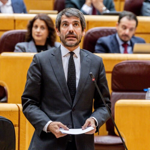 Urtasun renuncia a su plan para reformar el INAEM tras la presión de los sindicatos y deja en el aire una de sus promesas estrella