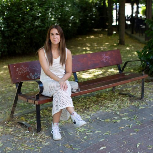 La inflación agrava la ‘cuesta de primavera’ y el boom de compromisos sociales: «Llevo seis bodas desde abril, no hay bolsillo que lo aguante»