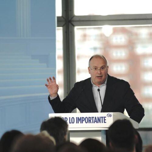 El PP pide explicaciones al Gobierno por la imputación de Zapatero: “Es el principal consejero de Sánchez”