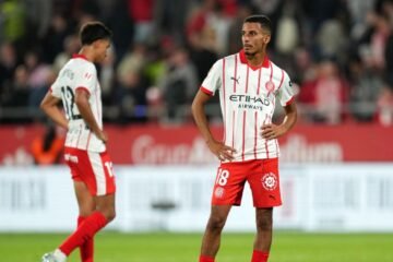 El Girona paga su falta de gol condenándose a sufrir hasta el final