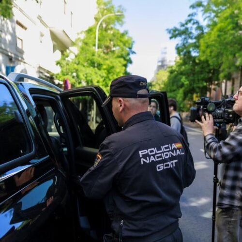 La última hora sobre Zapatero y el caso Plus Ultra | Toda la investigación y los registros de la UDEF sobre la imputación del ex-presidente, hoy