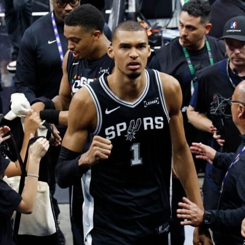 Paliza de los Spurs a los Thunders para forzar el séptimo partido