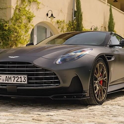 Aston Martin DB12 S: un GT de 700 CV para sentirte como 007