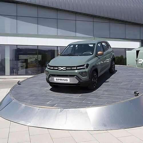 Dacia revoluciona el mercado con su tecnología «Made in Spain»