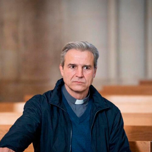 La luz: Una fría e inquietante disección de la pederastia en la Iglesia (****)