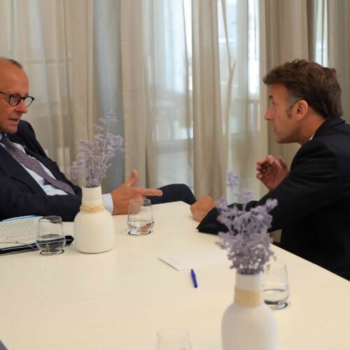 Merz y Macron enterraron el FCAS en reunión bilateral en Montenegro sin informar a Sánchez pese ser socio del plan y estar en la sede