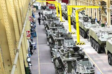 La nueva cúpula de Indra y Santa Bárbara acercan posturas para sobrevivir a la falta de fábricas y de presupuestos