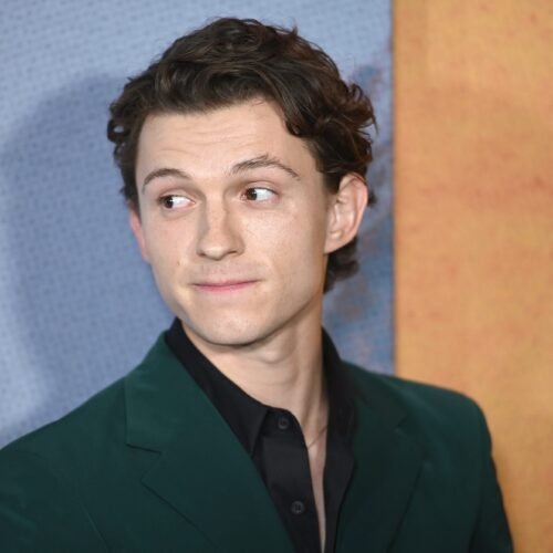 Tom Holland revela el motivo por el que no quiere presentar ‘SNL’: su dislexia severa
