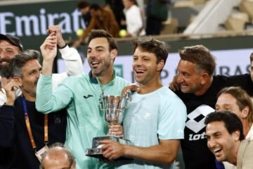 Marcel Granollers vuelve a proclamarse campeón de Roland Garros junto a Horacio Zeballos