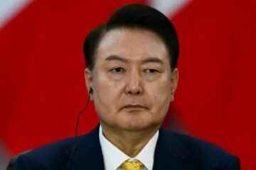 El expresidente surcoreano Yoon recibe 30 años más de cárcel por enviar drones al Norte
