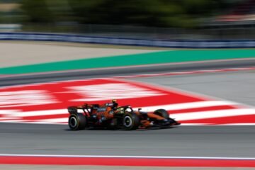 Norris cuestiona la hegemonía de Mercedes en el primer día del GP de Barcelona; Alonso, penúltimo