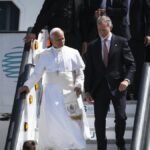 El Papa deja España en el Falcon del Rey tras siete días históricos