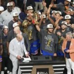 Brunson rompe el maleficio de los Knicks, que ganan la liga tras 53 años de fracasos