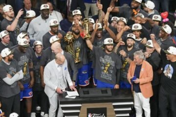 Brunson rompe el maleficio de los Knicks, que ganan la liga tras 53 años de fracasos