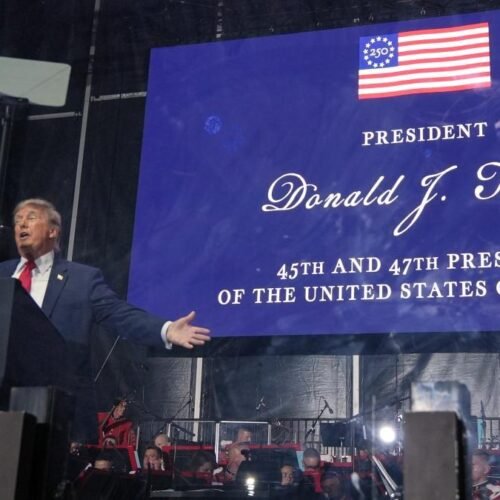 Trump inaugura con un mitin MAGA la feria que conmemora en Washington los 250 años de EE.UU.