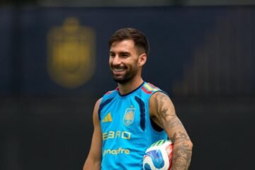 Álex Baena: “Si Julián Álvarez tiene un sueño, le diría que lo persiga”