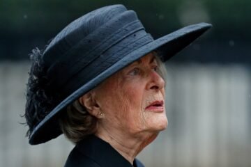 Muere Lady Pamela Hicks, aristócrata y confidente de la reina Isabel II, a los 97 años