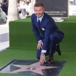 David Beckham recibe la primera estrella a un jugador de fútbol en el Paseo de la Fama: “Jamás habría imaginado que un futbolista inglés de clase trabajadora alcanzaría un honor así”