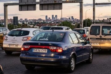 El parque automovilístico español envejece sin freno: casi la mitad de los vehículos supera ya los 15 años