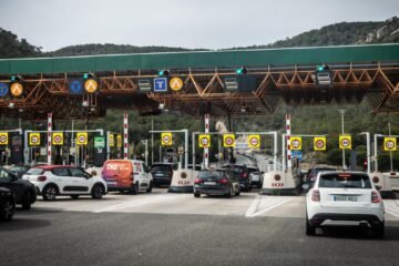 El Parlament avala la viñeta como sistema de pago de las autopistas
