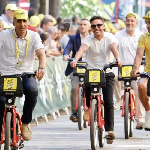 Barcelona recupera su magia y reinventa el Tour con una presentación inédita