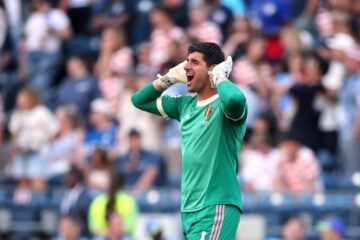 Courtois sobre los mensajes que ha recibido antes de enfrentarse a España: “No van conmigo”