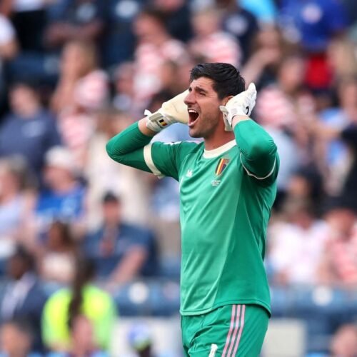 Courtois sobre los mensajes que ha recibido antes de enfrentarse a España: “No van conmigo”