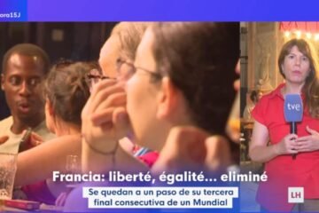 El viral rótulo de ‘La Hora de La 1’ tras la victoria de España ante Francia: “El/la de los rótulos 1 gustándose un oeuf”
