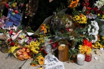 Trump elogia la labor de los agentes del ICE pese a causar tres muertes en una semana